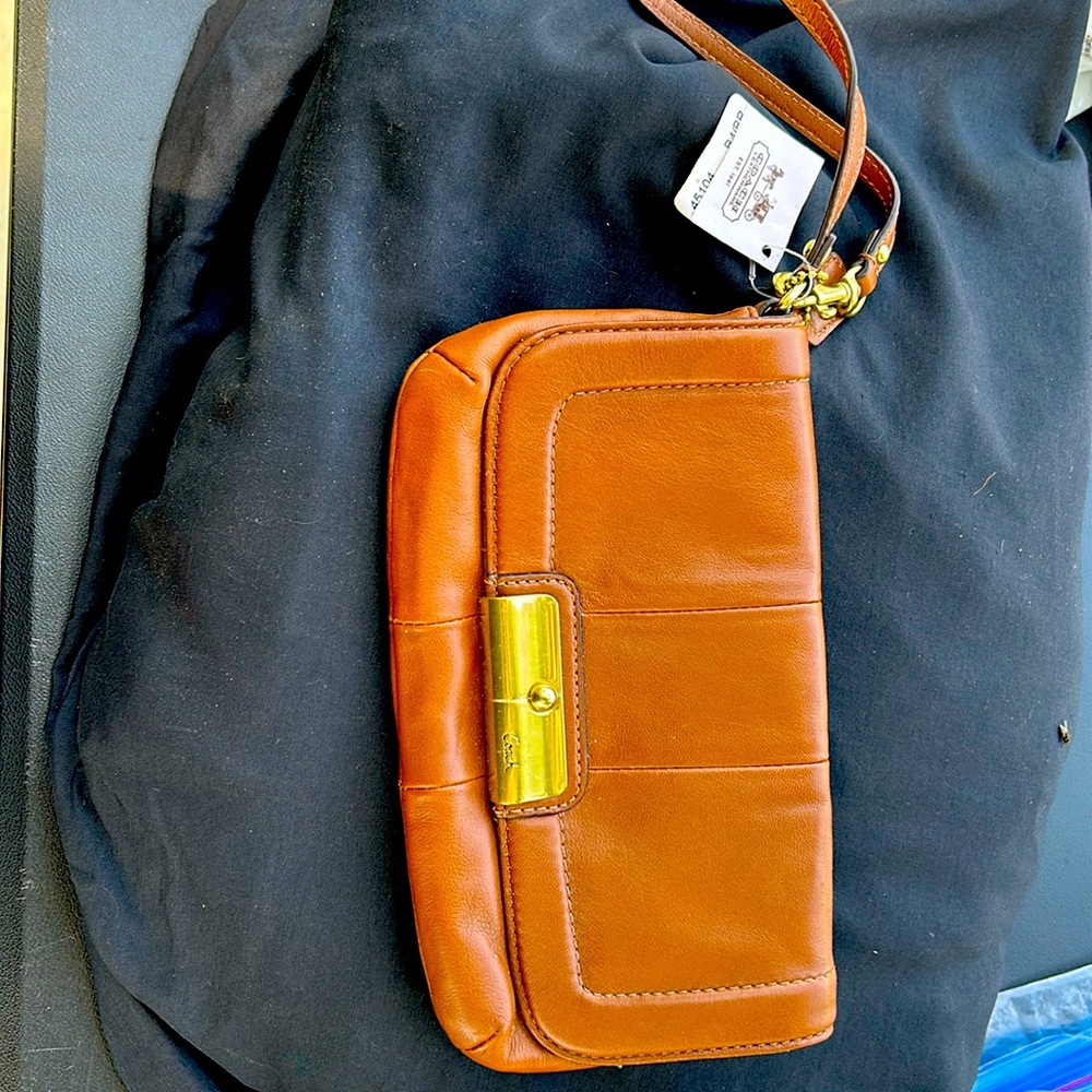 Vintage coach wristlet